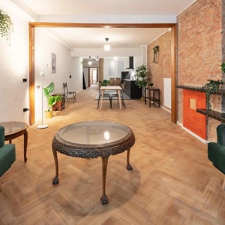 Charming And Spacious Antwerp City Center Apartments Antuérpia Exterior foto
