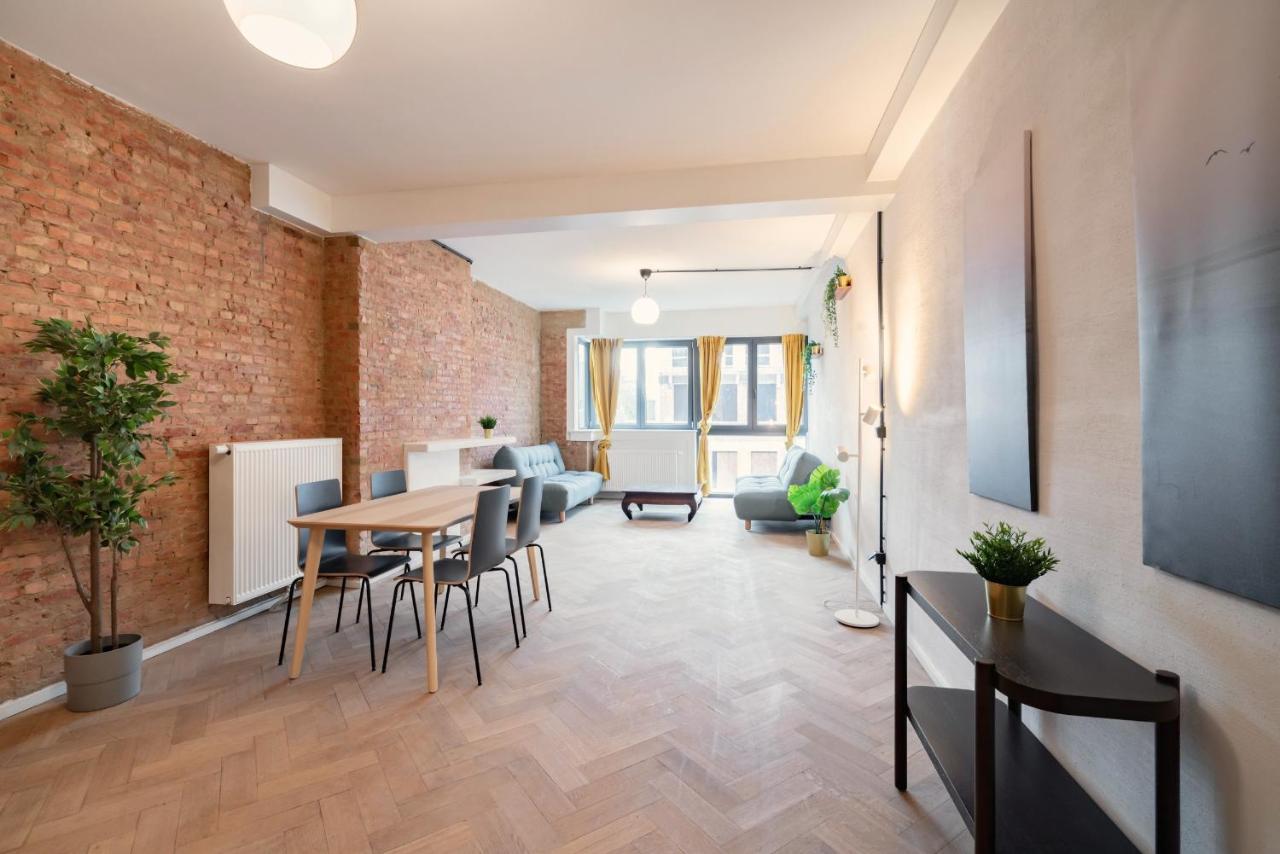 Charming And Spacious Antwerp City Center Apartments Antuérpia Exterior foto