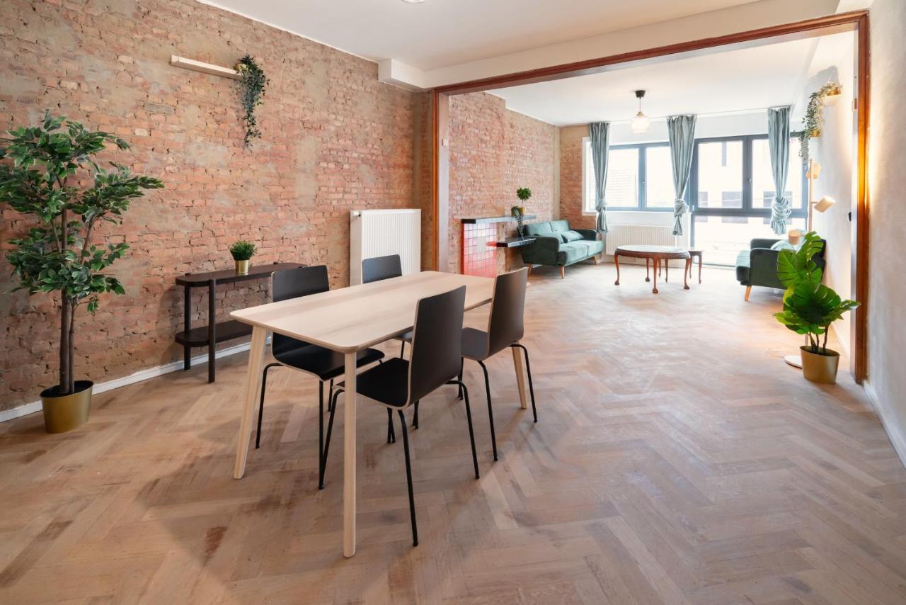 Charming And Spacious Antwerp City Center Apartments Antuérpia Exterior foto